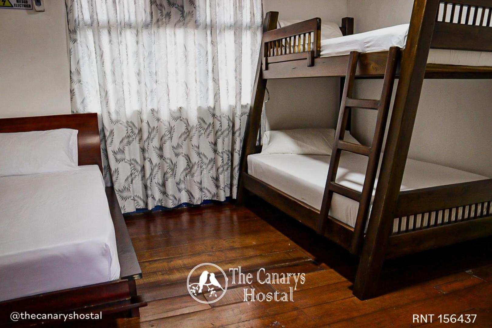 The Canarys Hostal Santa Rosa de Cabal Extérieur photo